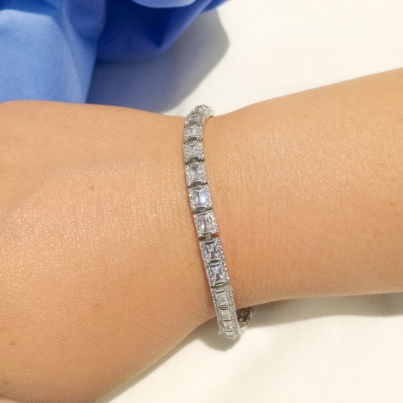 Bracelet - Picture 2 of 2